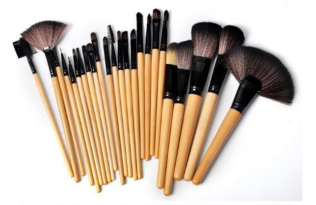 Gift Bag Of 24 Pcs Makeup Brush Sets Professional